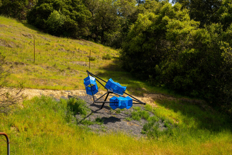 Blue and Black Romp-116-HDR (1)